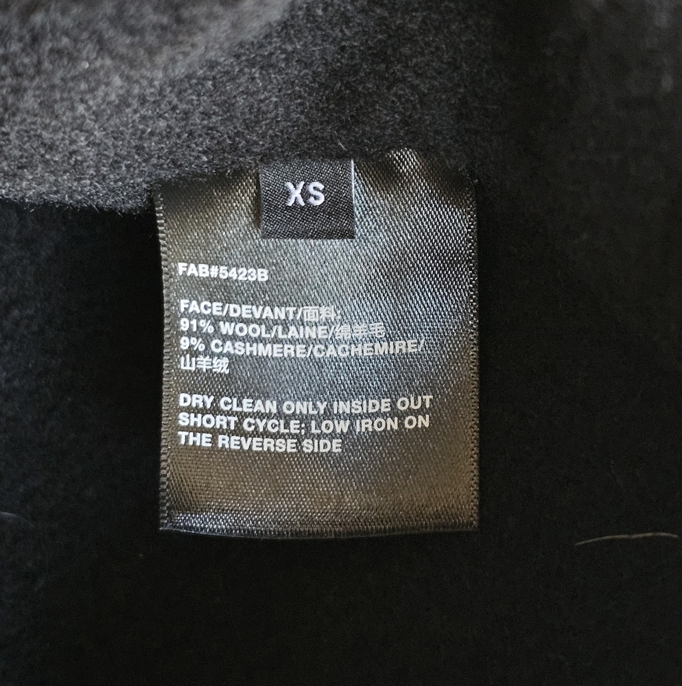 Lafayette 148 New York Wool-Cashmere Double Face Short Sleeve Jacket - Picture 7 of 9